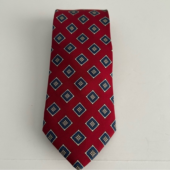 Brooks Brothers Red and Blue Silk Tie Geometric Pattern - Picture 3 of 5